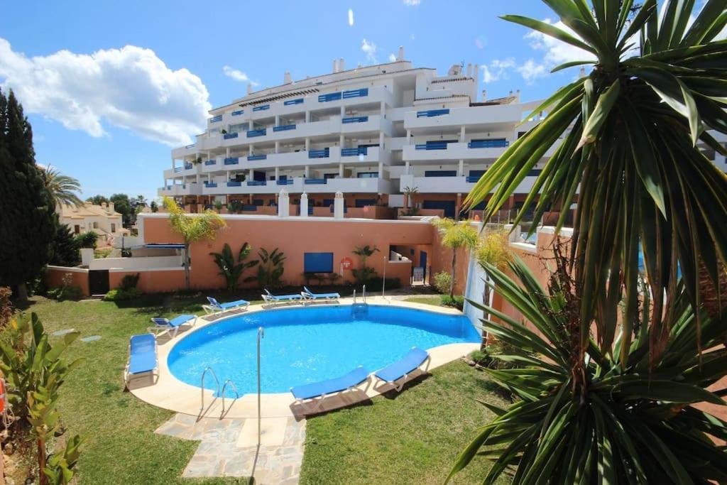 2 Bedrooms Sea And Pool View Apt In Duquesa Golf & Gardens Manilva Castillo de Sabinillas ภายนอก รูปภาพ